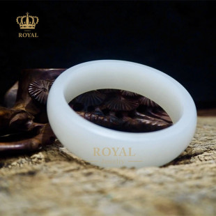 ROYAL珠宝新疆和田玉籽料手镯玉质白皙饱满细腻送妈妈长辈节日礼