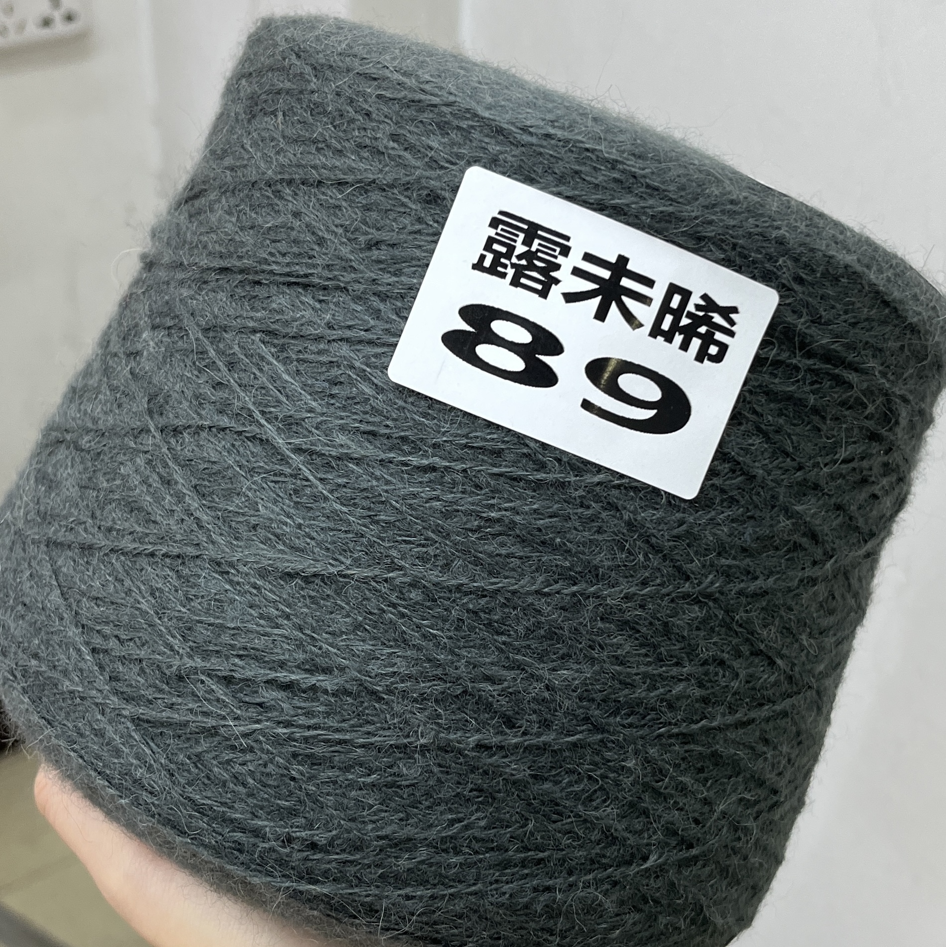 意大利凌厉抗起球小羊驼/ DK-13支手编线羊驼绒面料超柔软