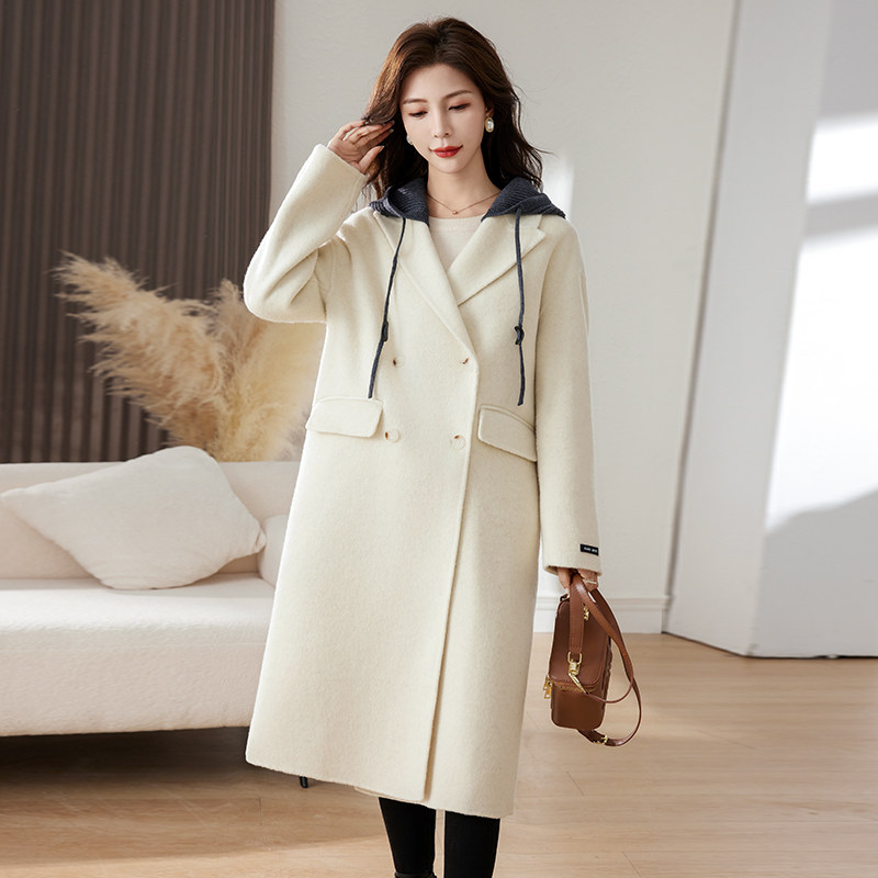 赫本风秋冬新款双面羊毛女士大衣毛呢外套针织帽长款过膝气质显瘦