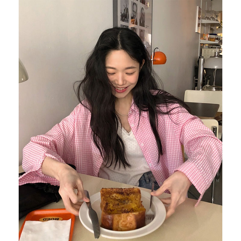 韩版宽松慵懒风洋气休闲百搭长袖翻领美式复古粉色格子衬衫上衣女