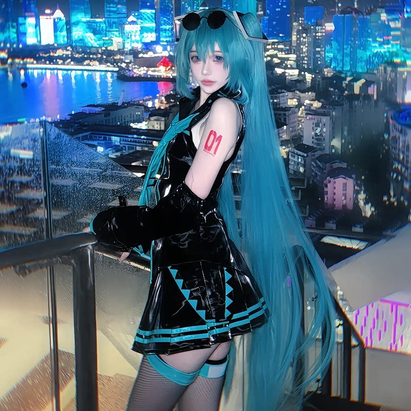 初音未来暗黑漆皮公式cosplay服