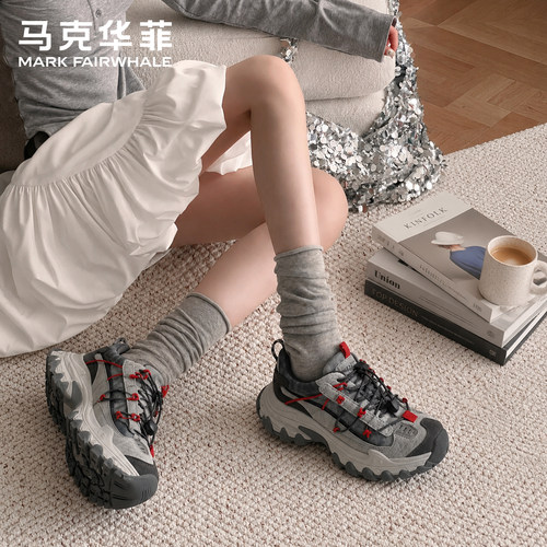 马克华菲女鞋防滑百搭登山鞋女