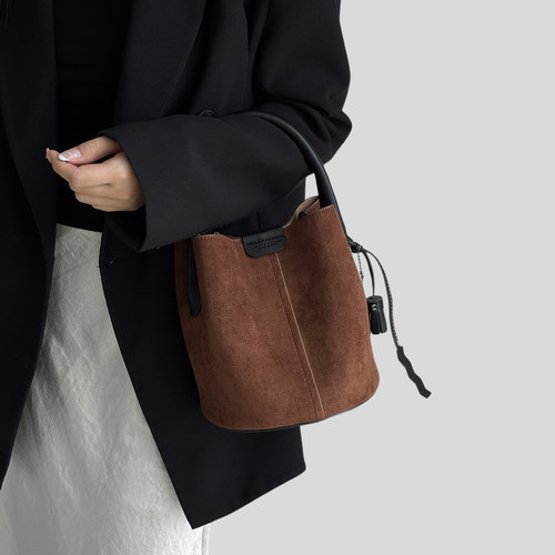 RANU原创设计复古水桶包