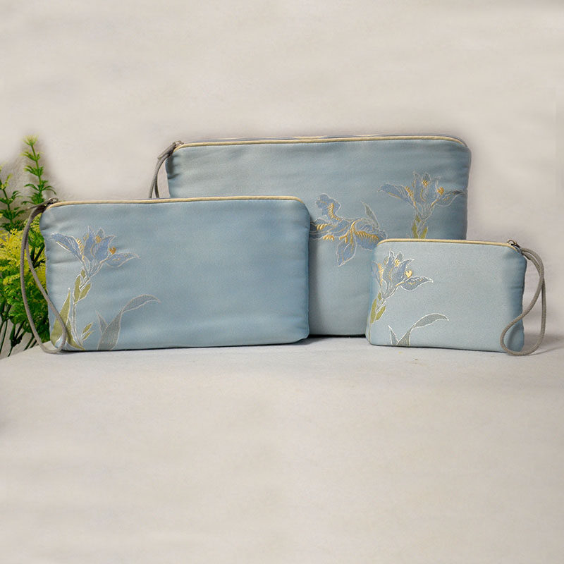 2024手腕包刺绣手拿包女士手拎手机零钱包化妆品收纳包创意中国风