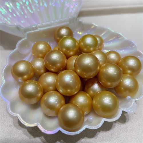 金色珍珠淡水大颗粒强光