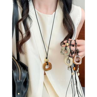 骆驼骨流苏吊坠项链女轻奢气质高级感长款毛衣链2026新款挂件配饰