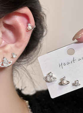 西太后星球珍珠银针耳钉女2025新款高级感轻奢耳环小巧双耳洞耳饰