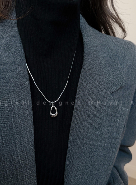 金属钛钢项链百搭锁骨链简