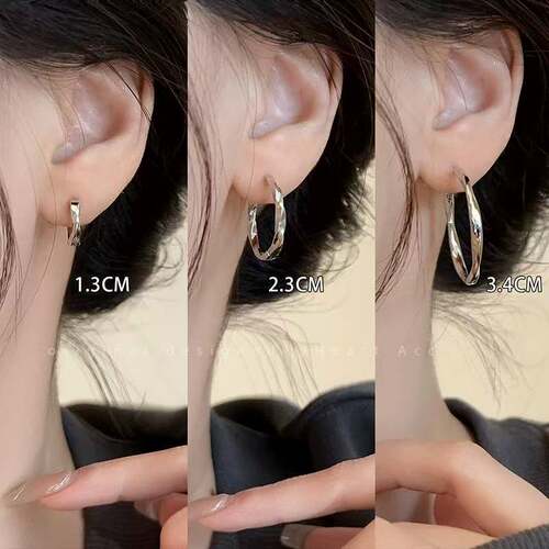 银色素圈耳环2026新款爆款夸张圆圈耳圈女耳钉小众设计感高级耳饰