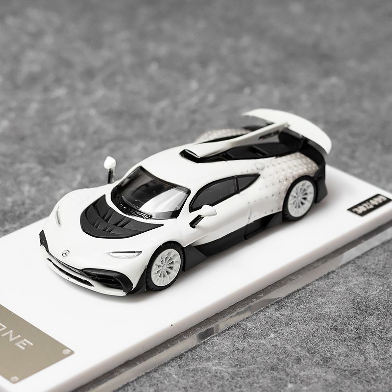 CWL 1:64 奔驰AMG ONE 夜光合金汽车模型收藏 摆件