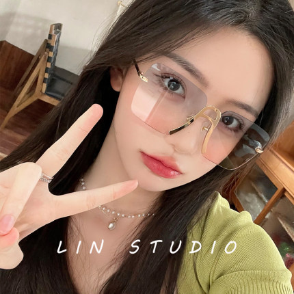 2023新款方形无框网红ins墨镜女个性街拍显脸小太阳眼镜防紫外线