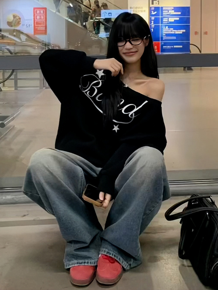 American-Style Streetwear Off-Shoulder Sweatshirt for Women, Autumn Wear, Letter Print, Long-Sleeved, Lazy Style, Loose, Slimming, Off-Shoulder Top