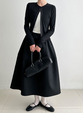 鹿西 简约设计感单排扣修身针织T恤打底衫女叠穿显瘦长袖开衫2156