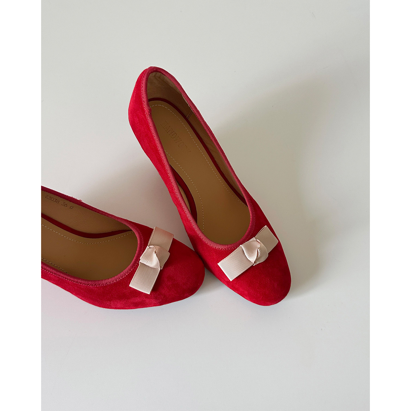 2026年新款撞色设计感圆头蝴蝶结浅口单鞋女小个子增高高跟鞋舒适,女鞋,玛丽珍鞋,淘宝优惠券,粉丝福利购,淘宝优惠卷