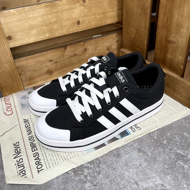 Adidas/阿迪达斯车缝线系带板鞋