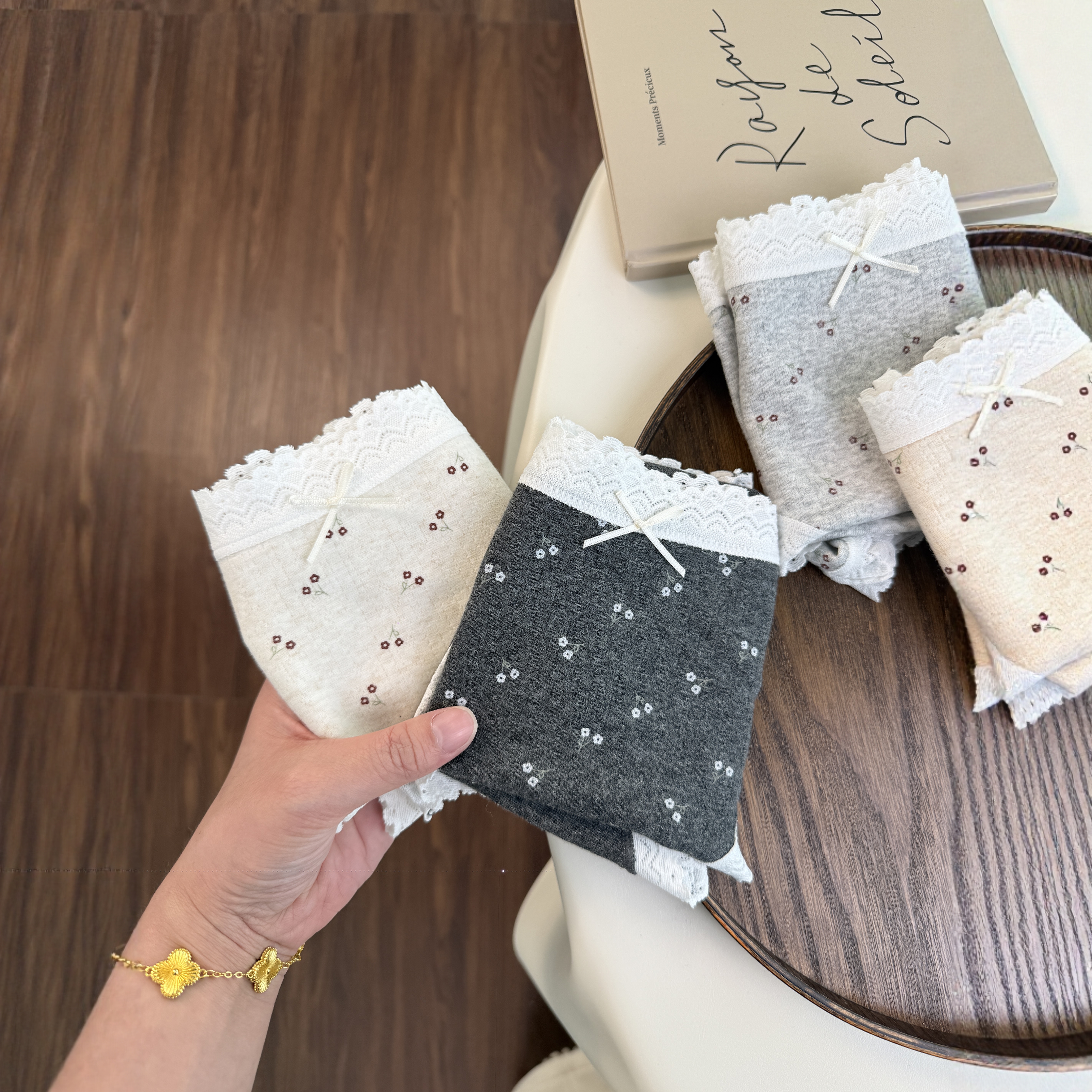 芭蕾风纯棉内裤女云朵棉甜美蕾丝边中腰印花包臀少女三角裤