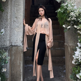 杨杨 衬衫 女薄款 慵懒风宽松v领飘带衬衣 高级大牌感透视飘带长袖