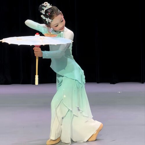 诗雨江南演出服儿童古典舞桃李杯独舞剧目晓春三月喜雨聆风舞蹈服