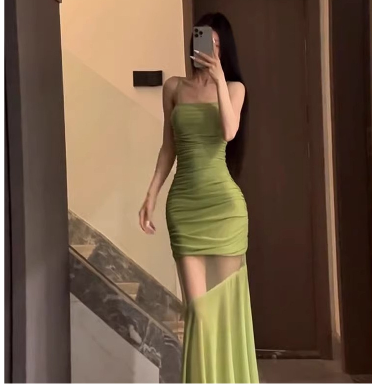 纯欲气质网纱拼接吊带连衣裙女夏季新款收腰显瘦包臀鱼尾长裙
