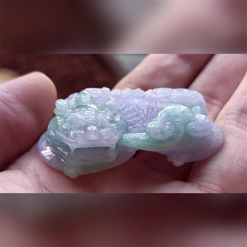 9643翡翠貔貅吊坠男女冰糯种高端玉石器霸王皮丘挂件天然A货