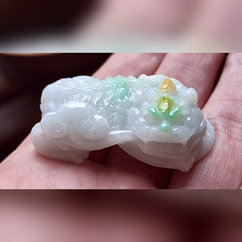 5702翡翠貔貅吊坠男女冰糯种高端玉石器霸王皮丘挂件天然A货招财