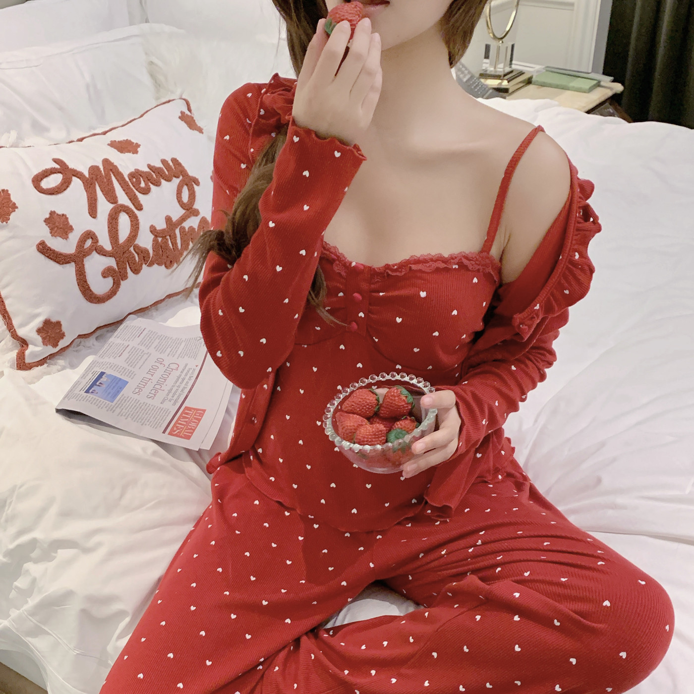2026年新年本命红色睡衣带胸垫