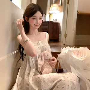 欧若拉大pai同款碎花长款睡裙