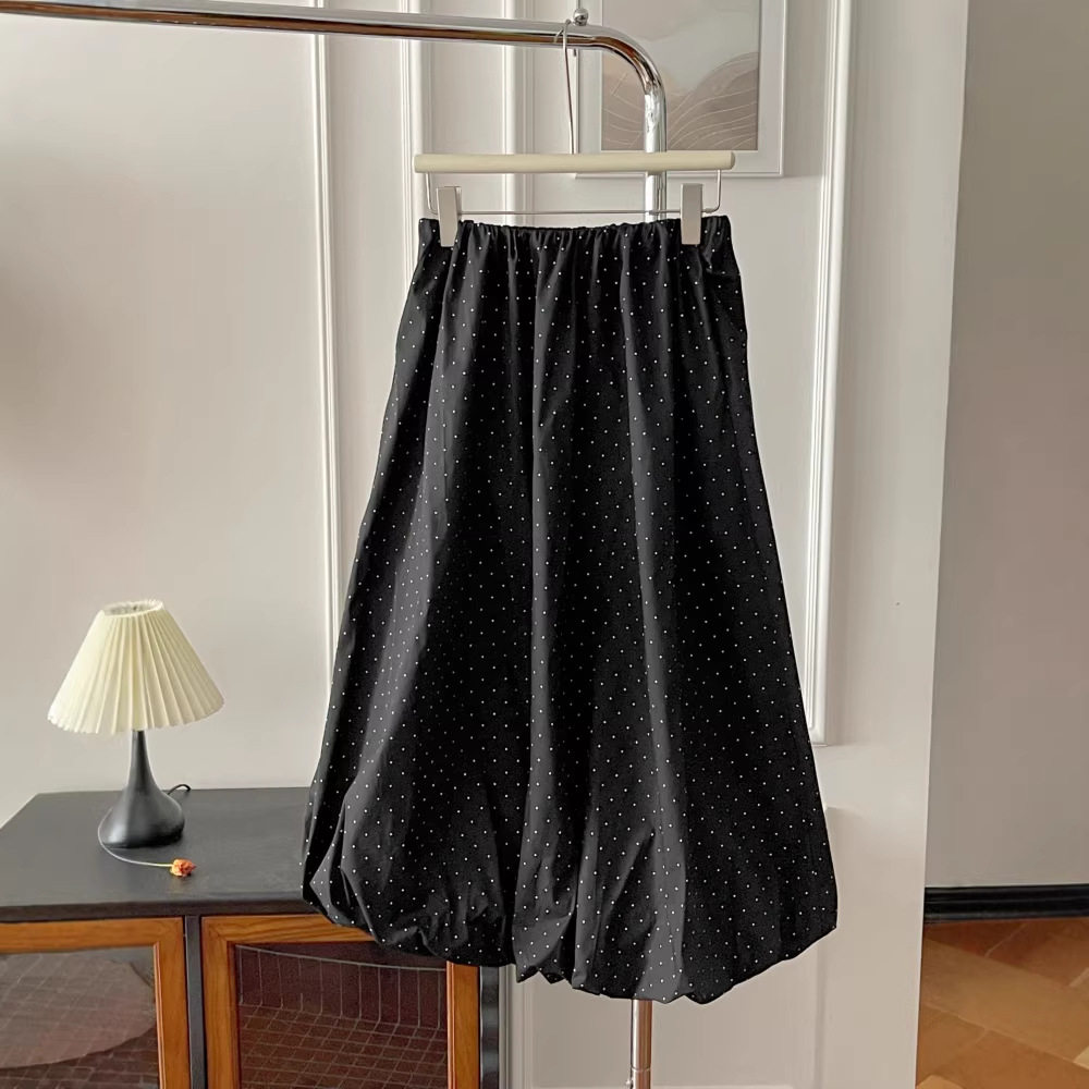 法式白色波点漂亮花苞半身裙女2026春夏季新款独特气质裙子百搭潮