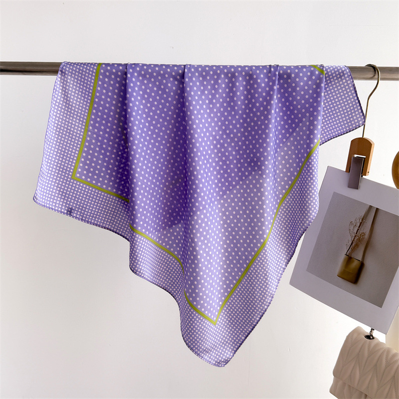 简约紫藕荷色波点方巾感披肩百搭系脖小方头巾仿真丝巾女士围巾