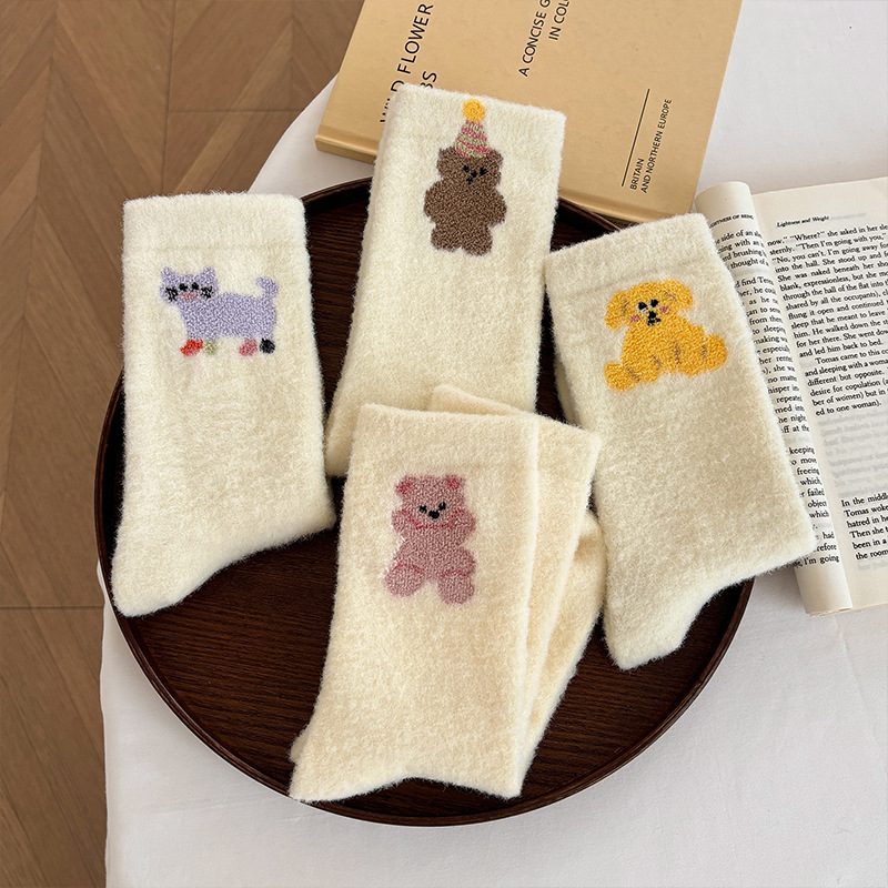 新年红袜女冬季加厚保暖中筒袜