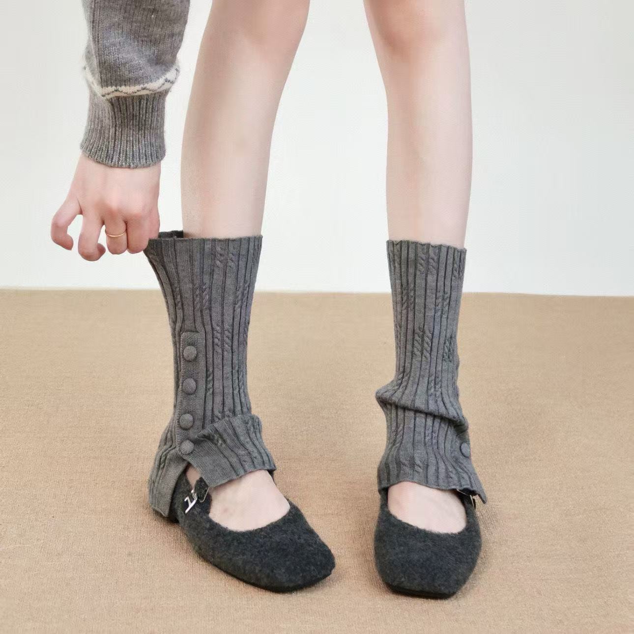 秋冬季设计感堆堆袜套女jk针织纽扣小众竖条纹走秀款显瘦百搭腿套