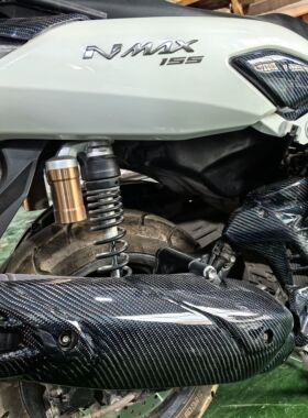 雅马哈n max155改装加装真碳纤维排气管罩盖美观配件