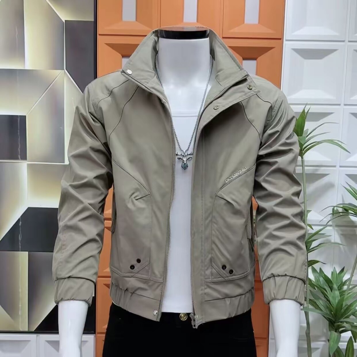 潮牌立领休闲夹克男修身防风外套韩版百搭痞帅春季上衣时尚气质潮