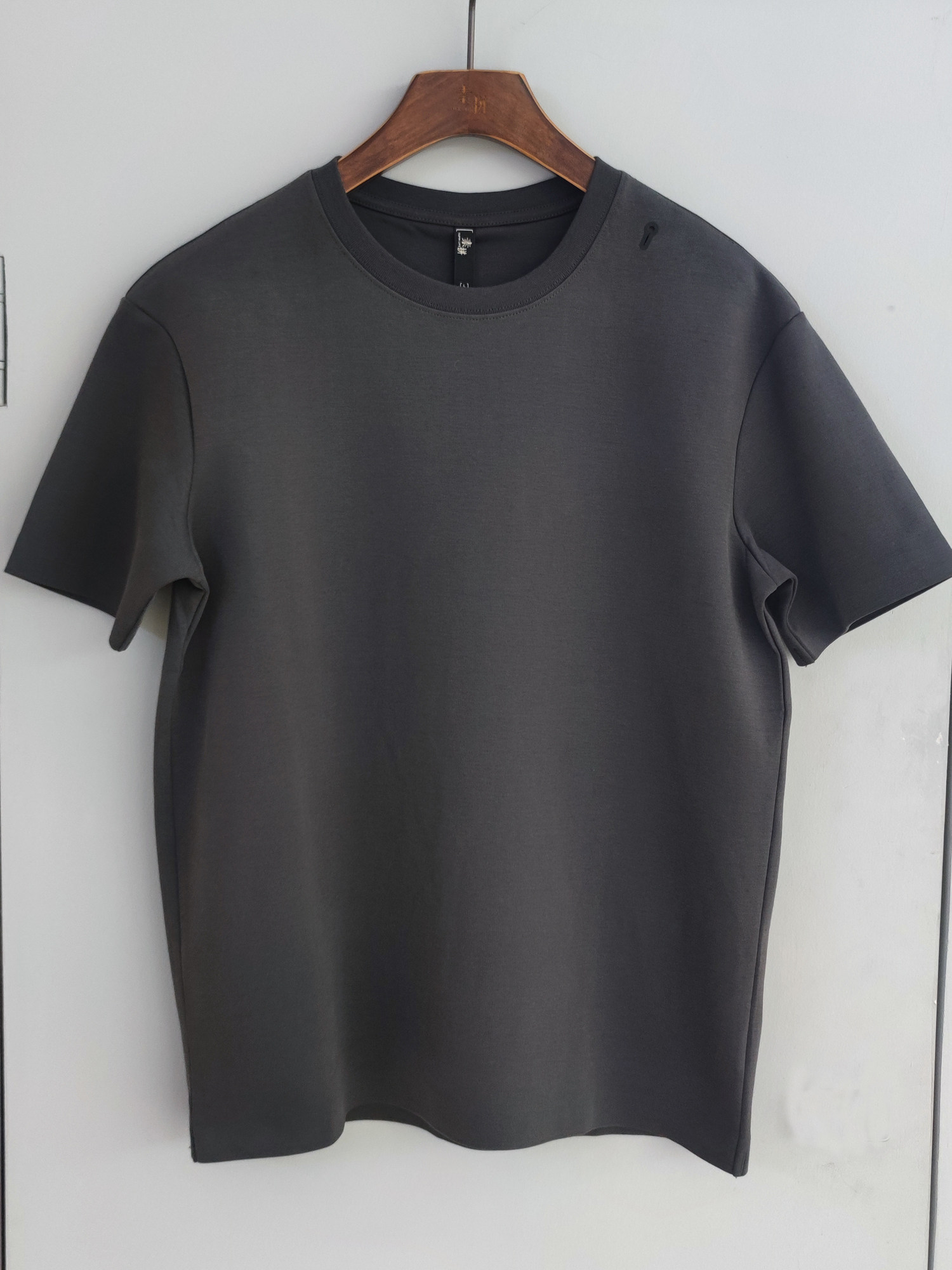 素拼男装春秋季新款短袖t恤潮牌黑标简约高级设计感圆领纯色