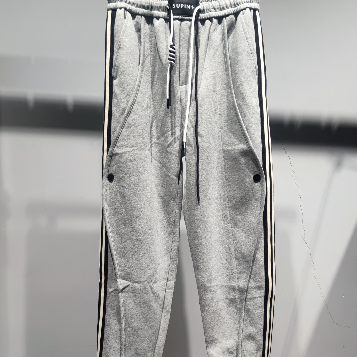 素拼男装秋冬季新款休闲裤潮牌设计感直筒小脚质感运动厚款长裤