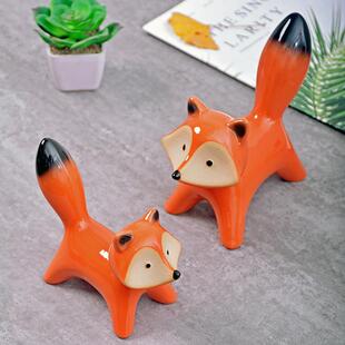 桌面陶瓷摆件动物狐狸饰品情侣田园生日新婚礼物电视柜创意工艺品