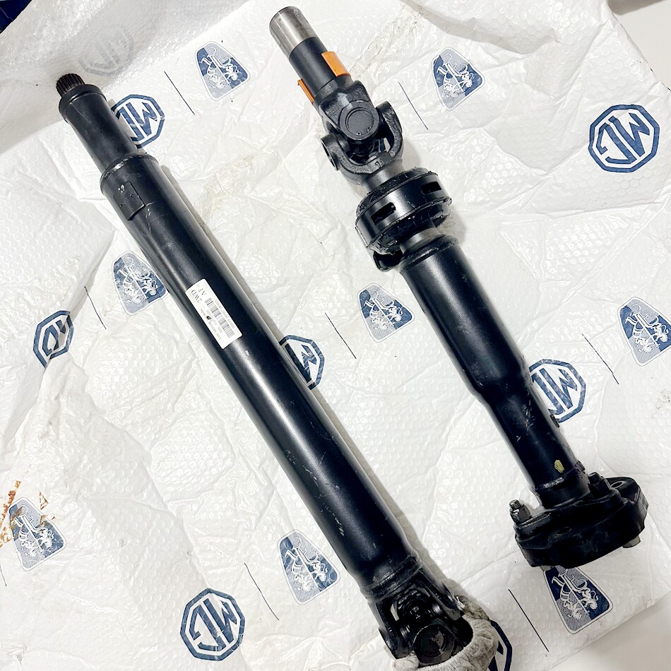 适用于 荣威rx8 荣威w5 四驱后传动轴 二驱后传动轴 原车件