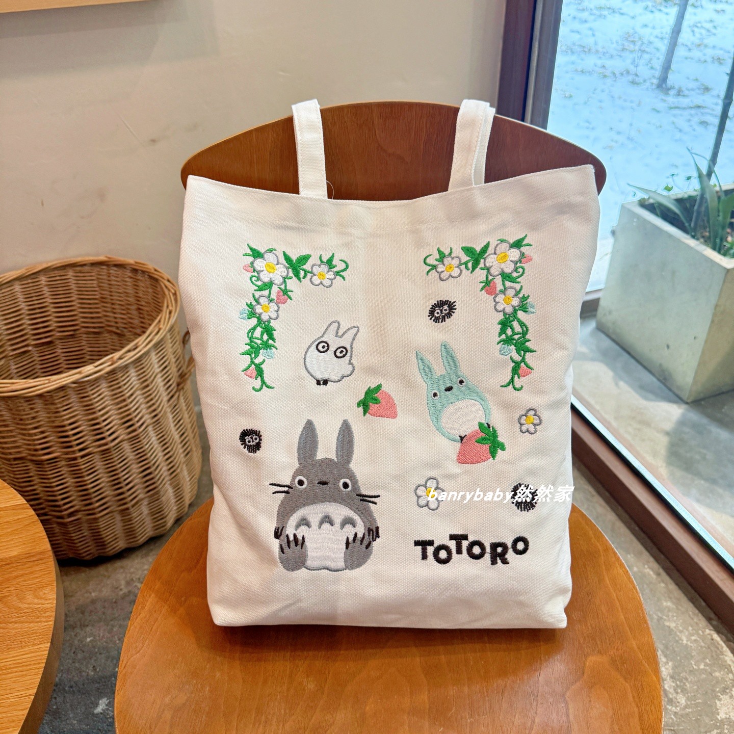 日系卡通龙猫刺绣帆布包大容量学生补习包通勤女单肩包