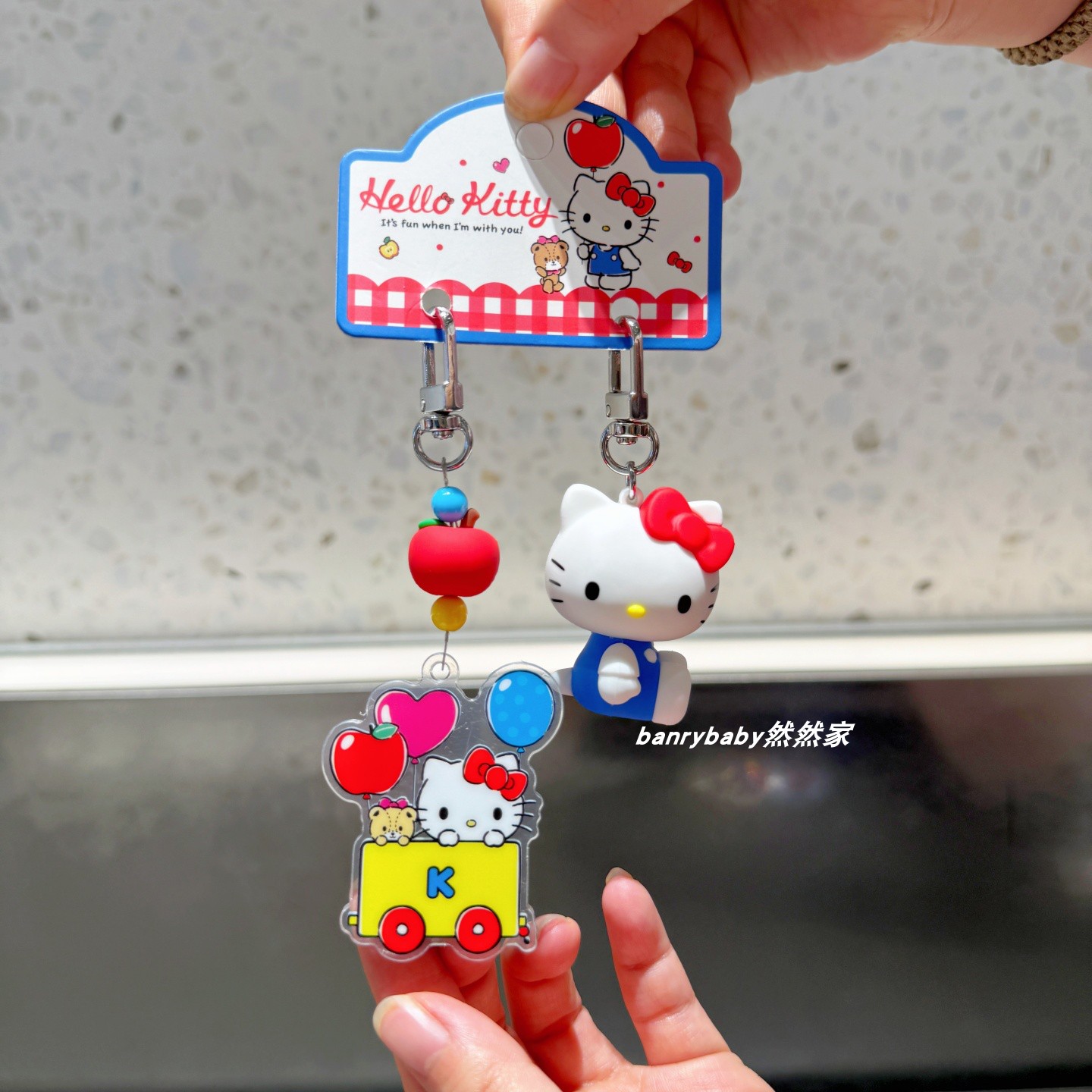 正版hellokitty卡通小猫气球车对装钥匙扣包包挂件书包挂饰