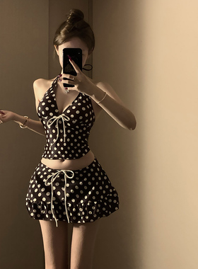 新款波点裙式分体比基尼泳衣女小胸显瘦保守纯欲风高级感海岛度假