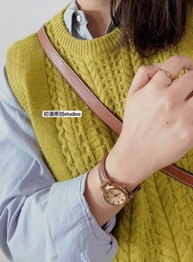 初遇 复古日杂叠穿麻花背心圆领绿色毛衣马甲古着小众羊毛衫纯色