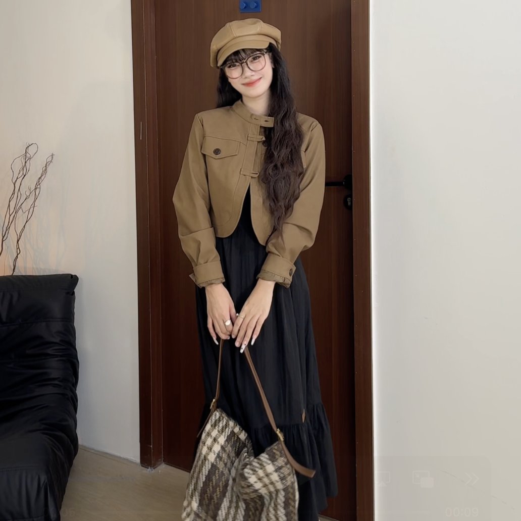 琥珀色套装早秋裙女秋季2025盐系新款显酷外套气质连衣裙两件套