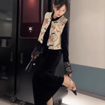 新中式国风马甲连衣裙套装女秋冬气质穿搭丝绒改良旗袍长裙两件套