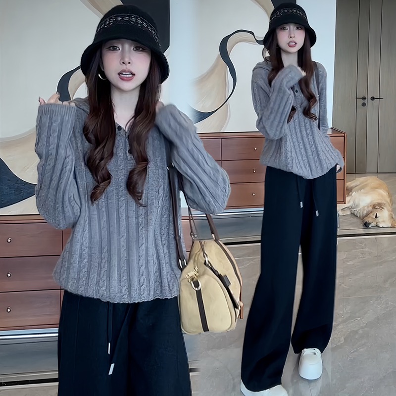 灰色麻花连帽毛衣女秋冬内搭针织衫2025新款韩系慵懒减龄打底上衣