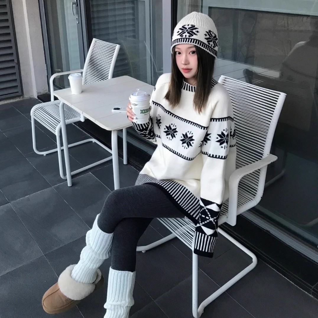 提花圆领毛衣女2025秋冬季宽松慵懒北欧圣诞雪花套头针织衫上衣