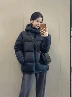 今年流行的棉袄潮牌黑色