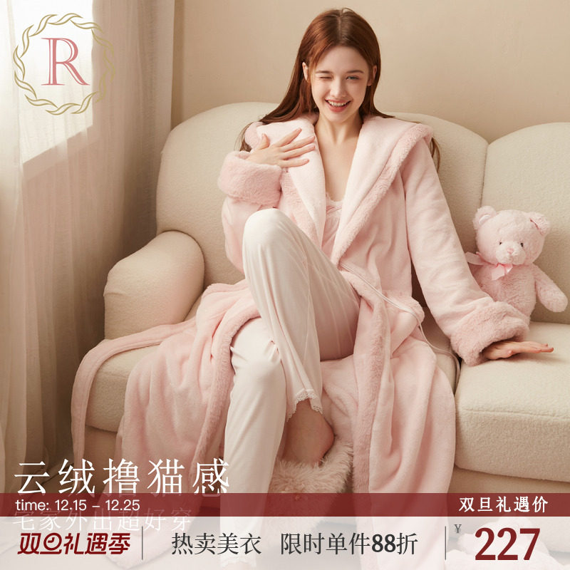 高级感气质连帽法兰绒睡袍