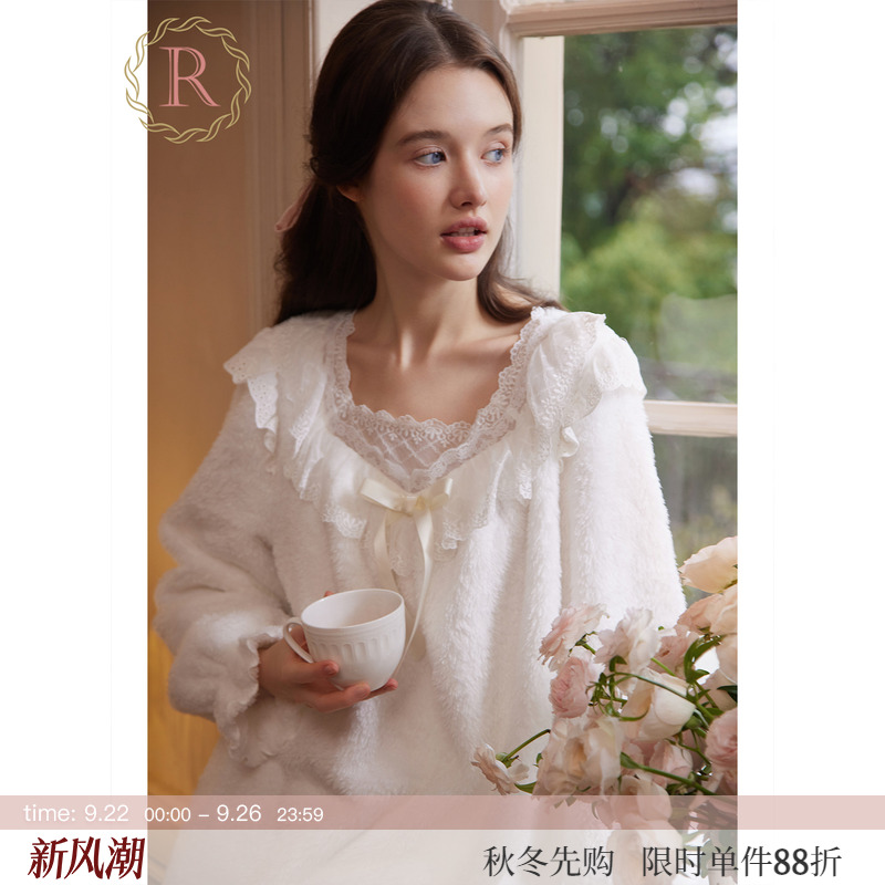 RoseTree少女花边法兰绒套头套装