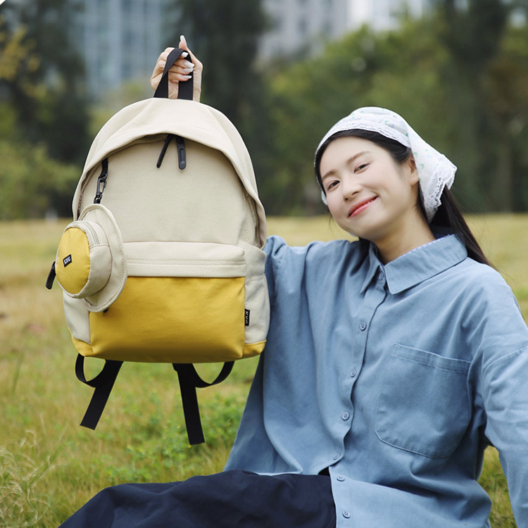 双肩包女旅游轻便高颜值小型迷你小书包2025新款可爱超火小背包