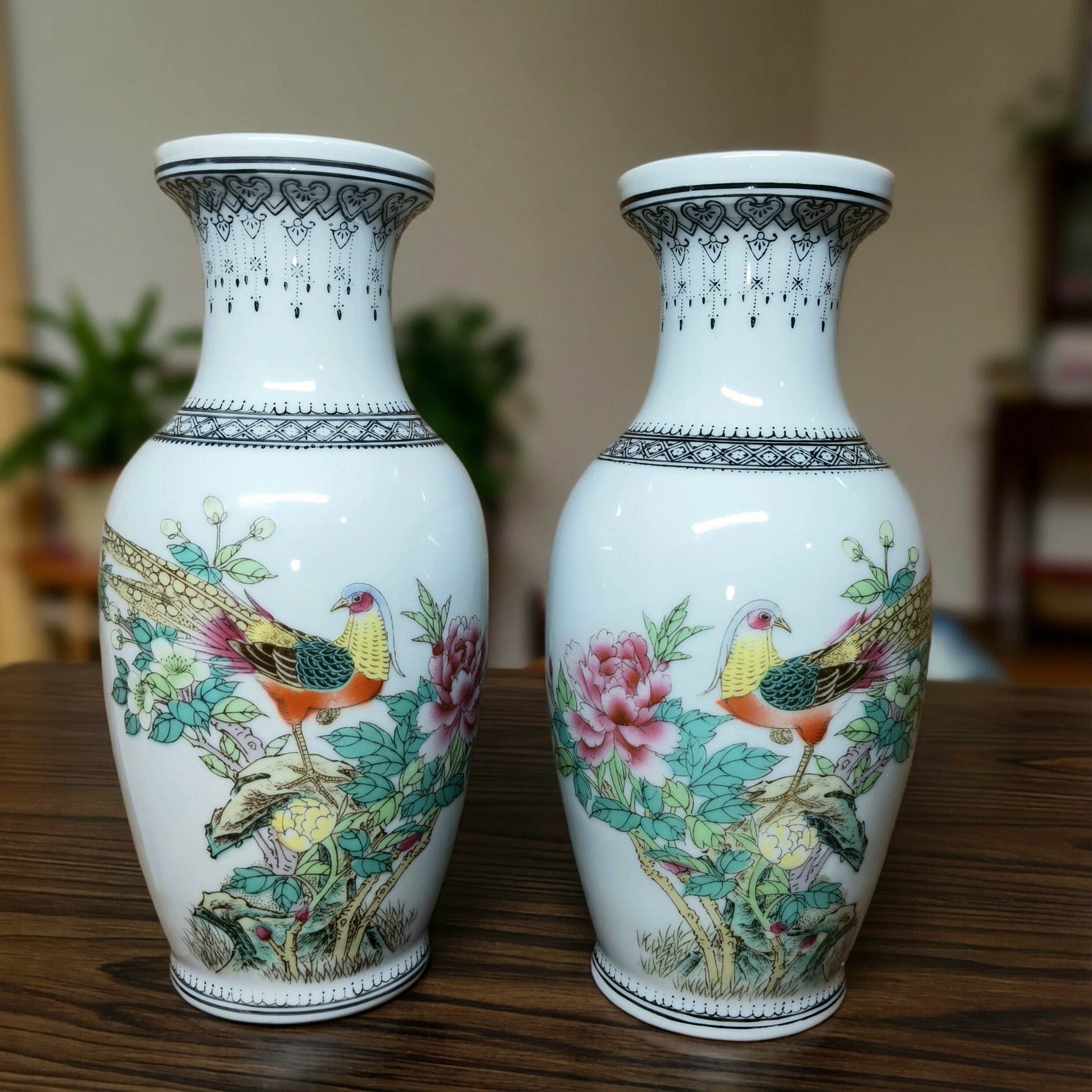 包老/景德镇567老厂瓷/艺术瓷厂原矿料手绘粉彩锦鸡牡丹花兰瓶 - 实物图